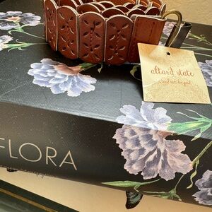 Altar'd State Cognac Flower Stretch Belt